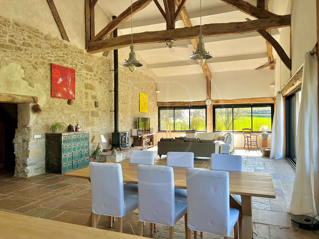 Maison à DURAS