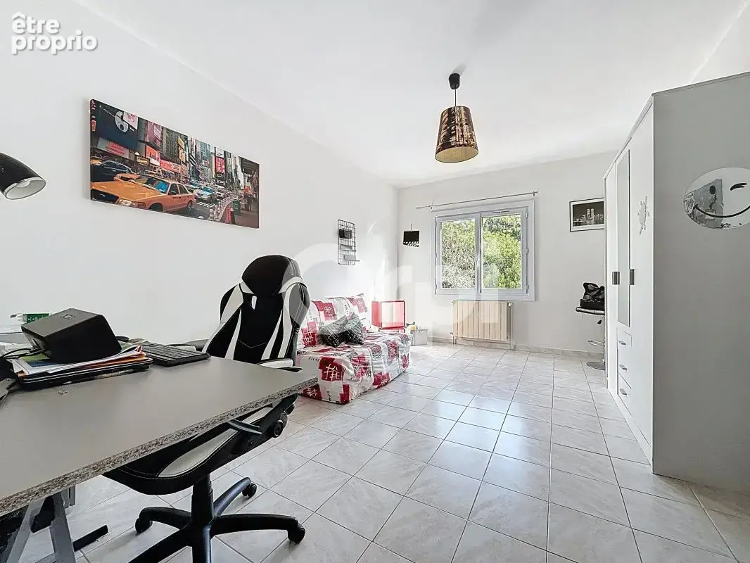 Saint-aygulf – maison 2 appartements – terrain 800 m² - photo 8