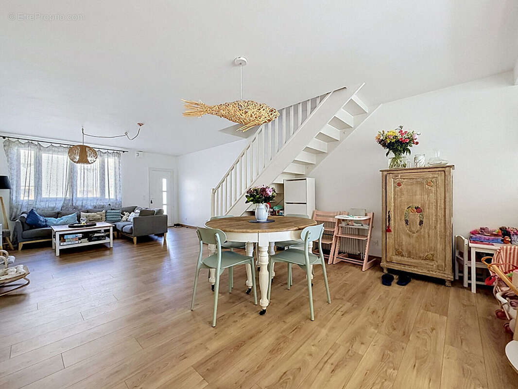 Nanterre Mont Valérien Maison 95m² - photo 3