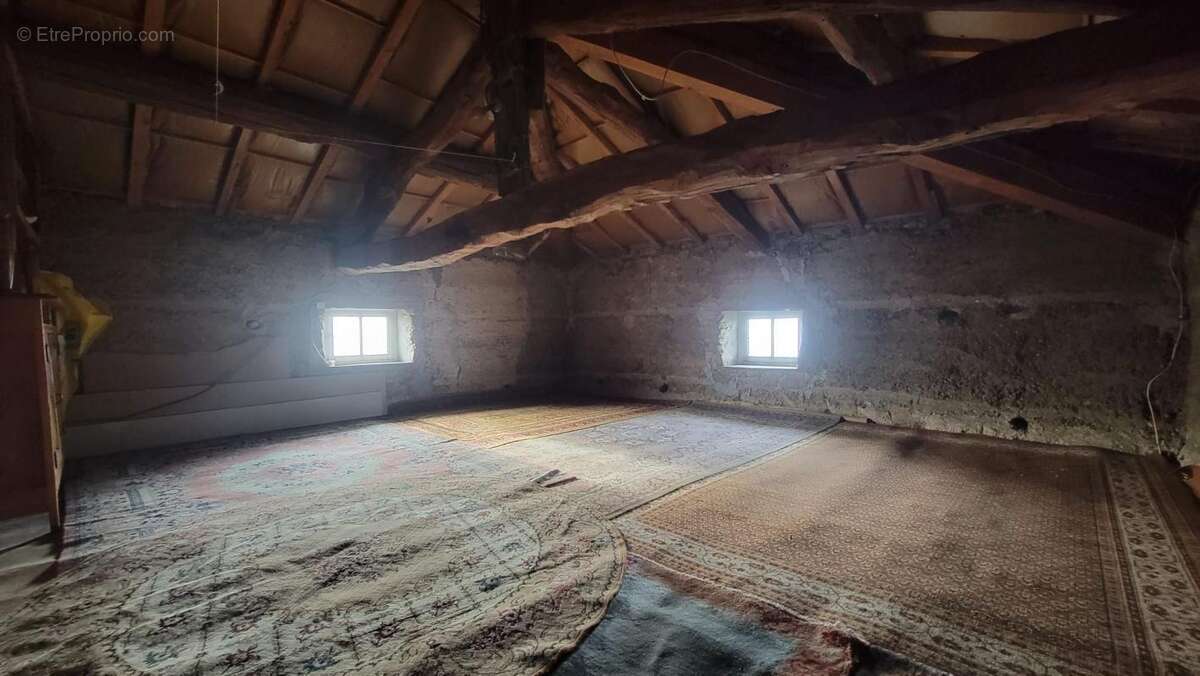 Maison à SAINT-PIERRE-LA-PALUD