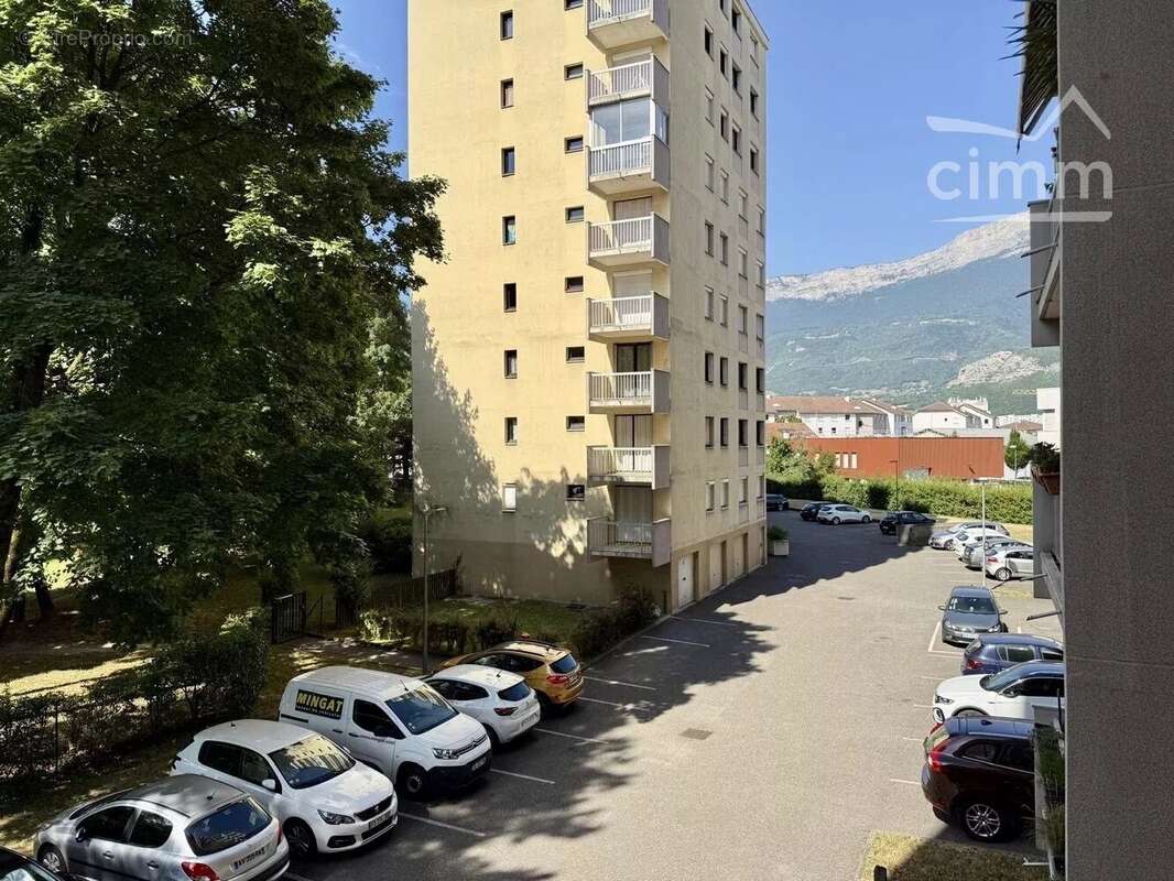 Appartement à ECHIROLLES