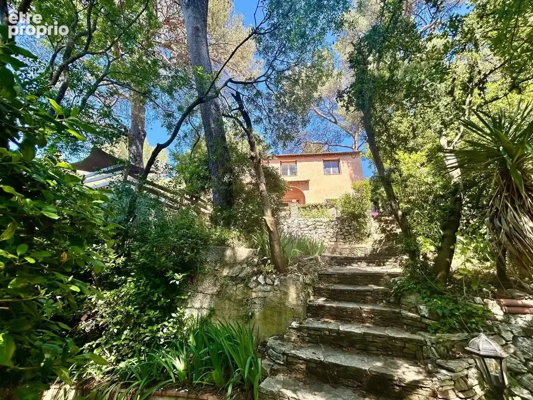 Authentique mas provençal à la Valentine - photo 1