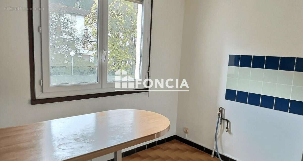 Appartement à PONT-EVEQUE