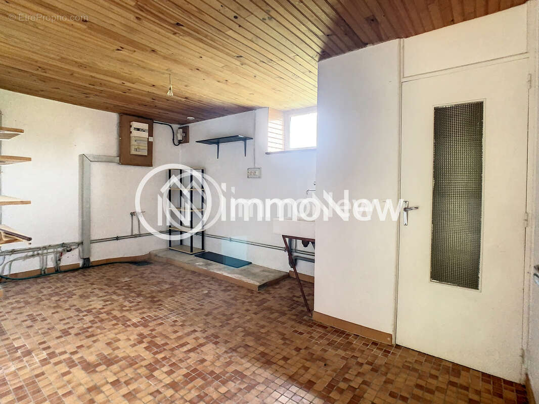 propriété de charme /Le Val Saint Père/ 6 Logements, 3.5 hectares - photo 29