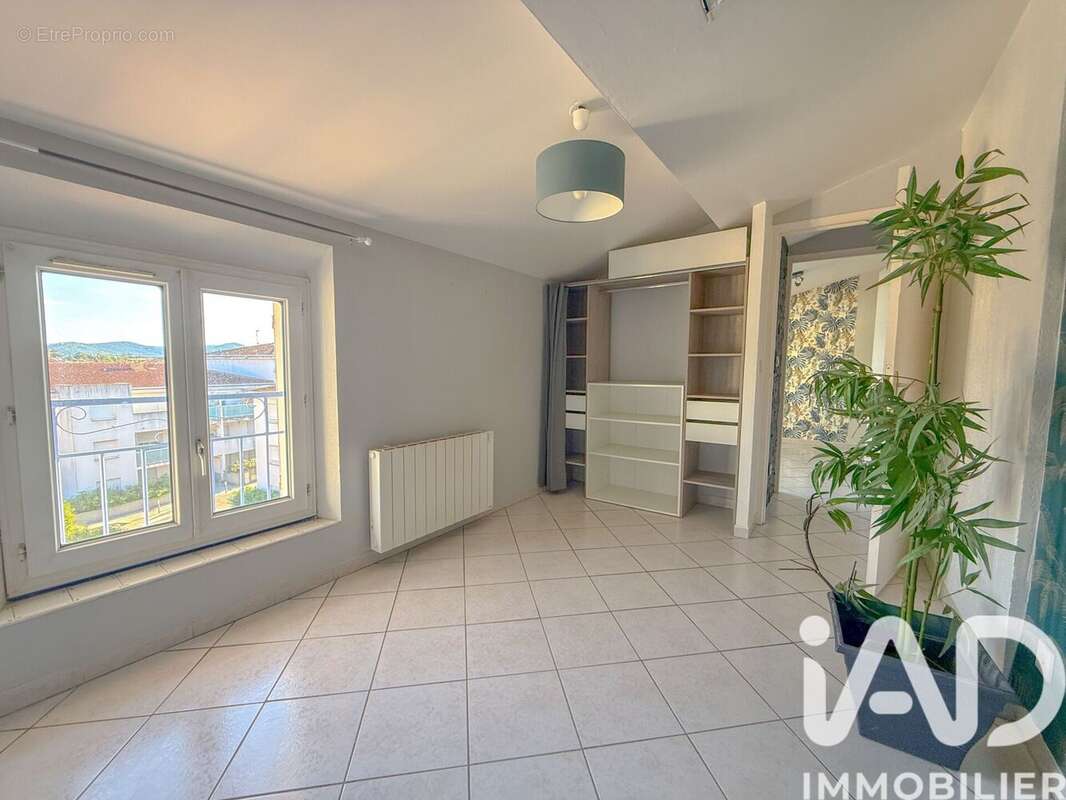 Photo 8 - Appartement à LA CRAU