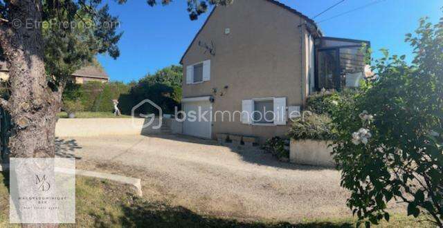 Maison à BOURBERAIN
