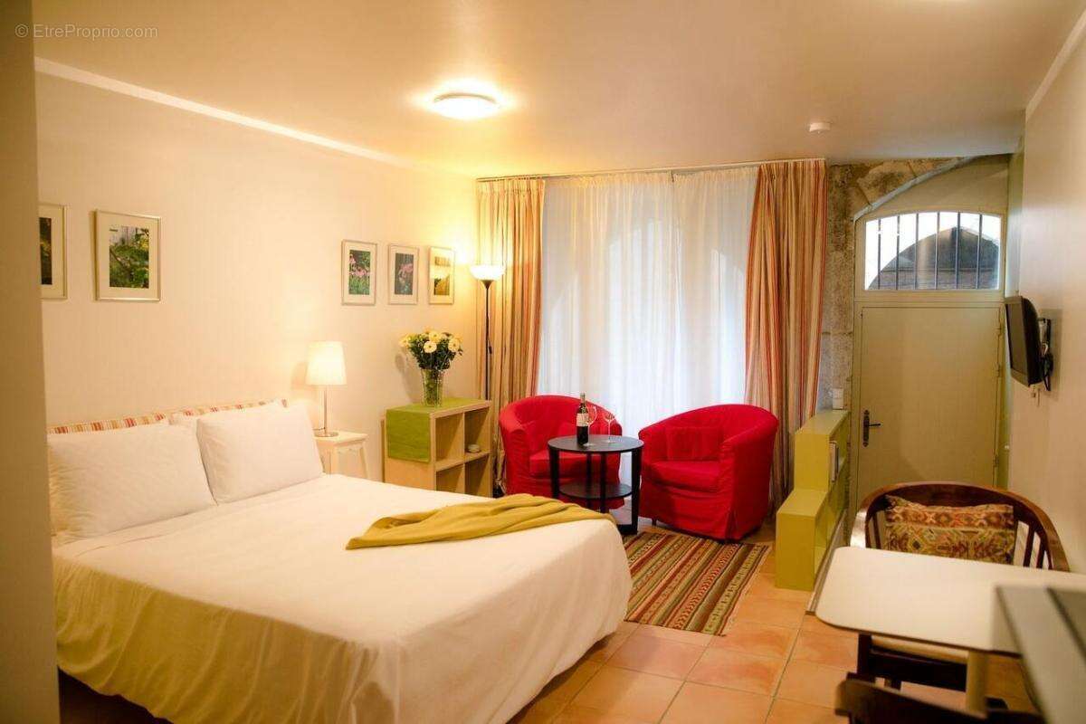 Maison à SAINT-ANTONIN-NOBLE-VAL