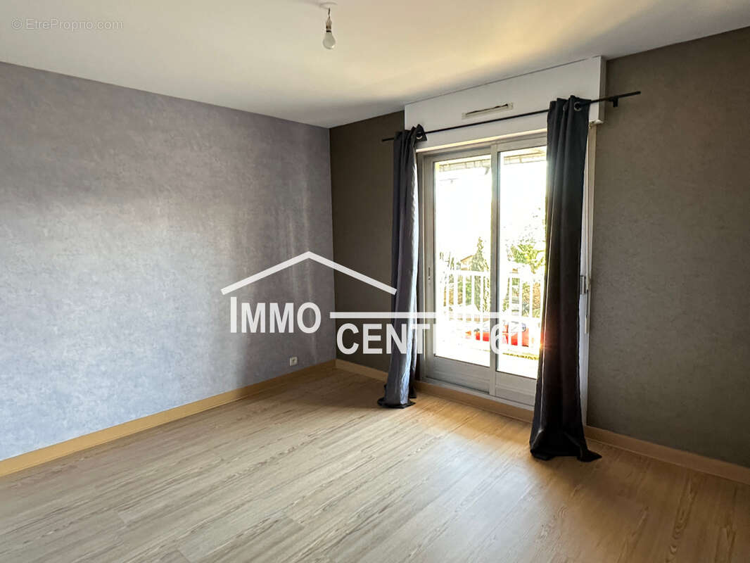 Maison à BAGNOLES-DE-L'ORNE