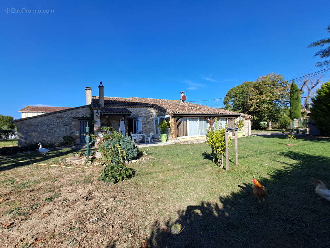 Maison à DAMAZAN