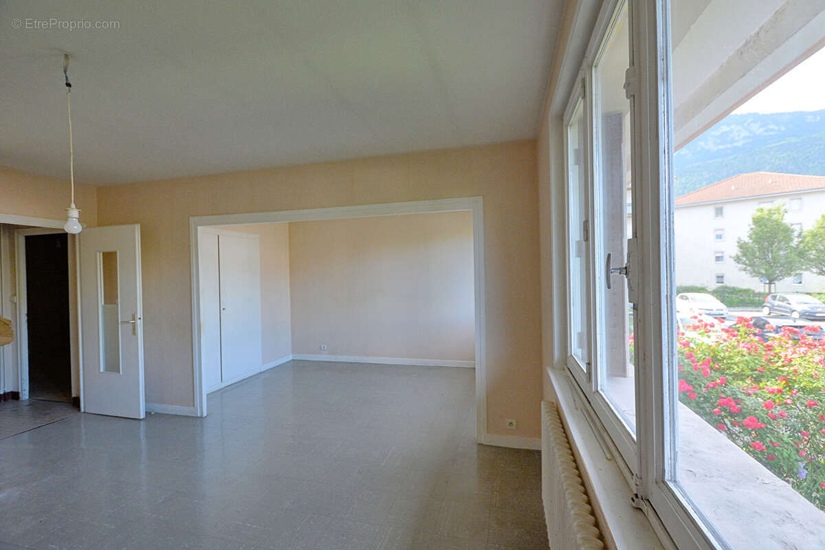 Appartement à BONNEVILLE