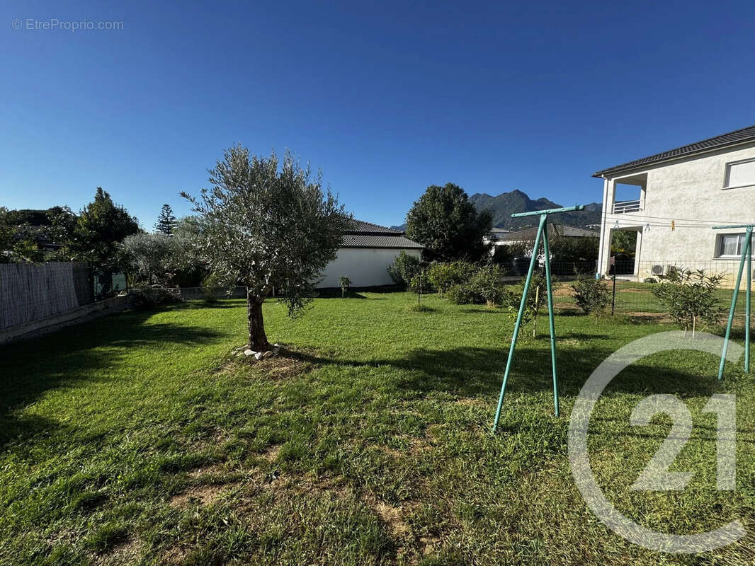 Appartement à SANTA-LUCIA-DI-MORIANI