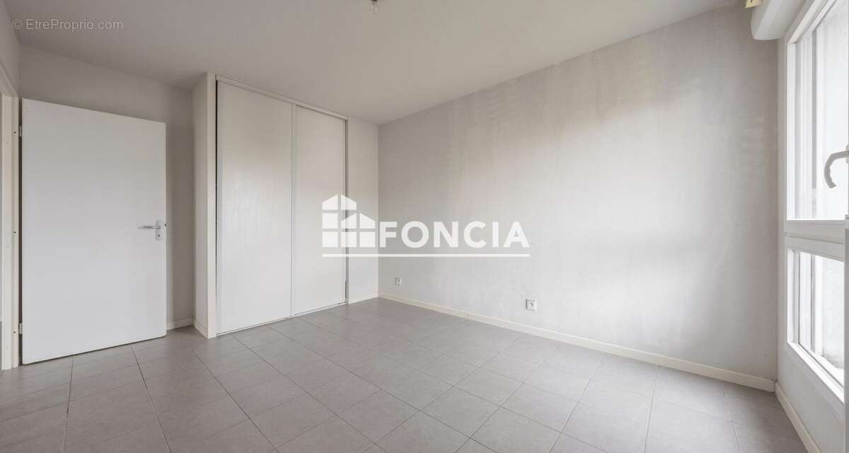 Appartement à BEGLES