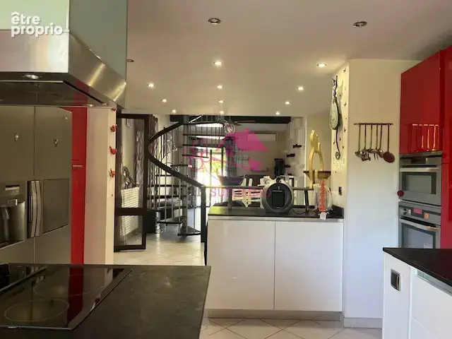 Maison T4 avec garage au calme - photo 8