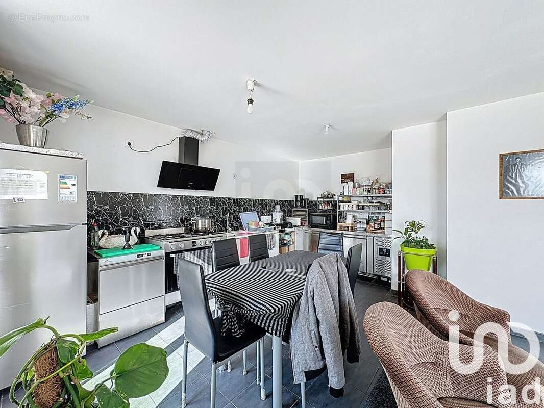 Photo 6 - Maison à MOGNEVILLE