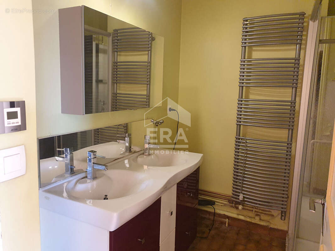 Appartement à VOIRON