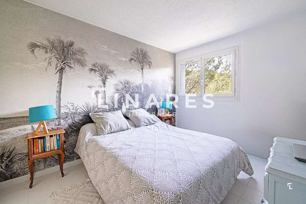 Appartement à MARSEILLE-9E
