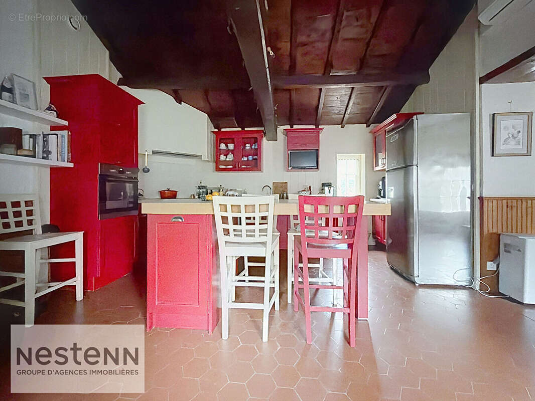 Maison à SAINT-URBAIN