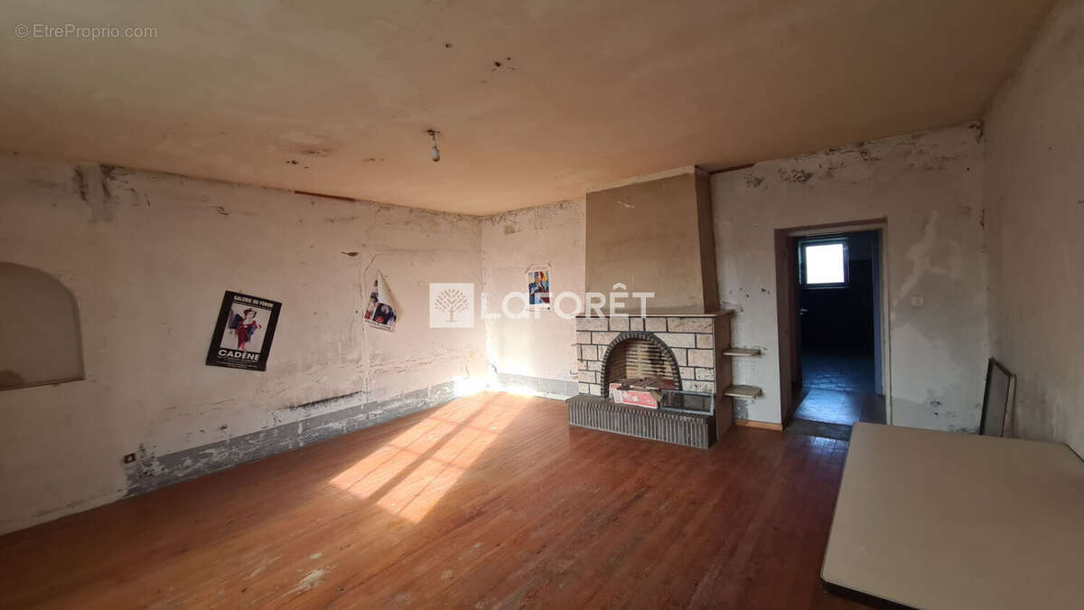 Maison à CAGNAC-LES-MINES