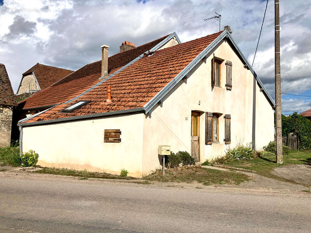 Maison à RENEVE
