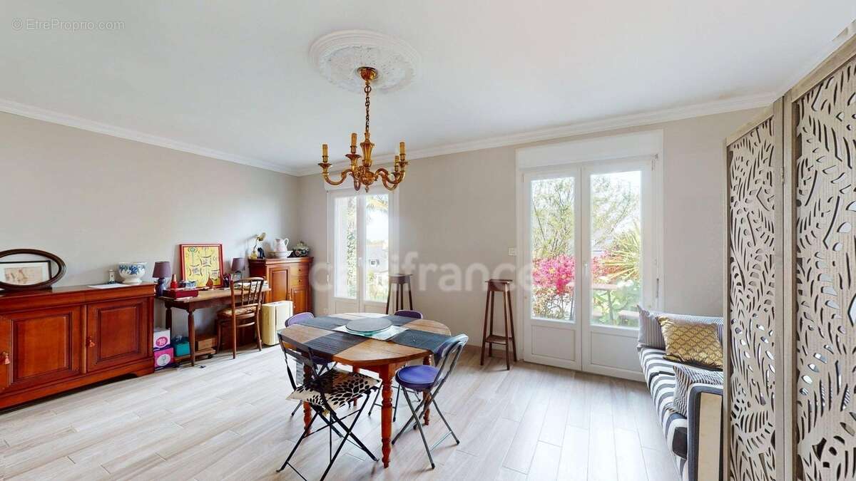 Maison spacieuse 4 chambres dont une au rez-de-chaussée, sous sol et garage aux portes de Tréboul-Douarnenez(29) - photo 6