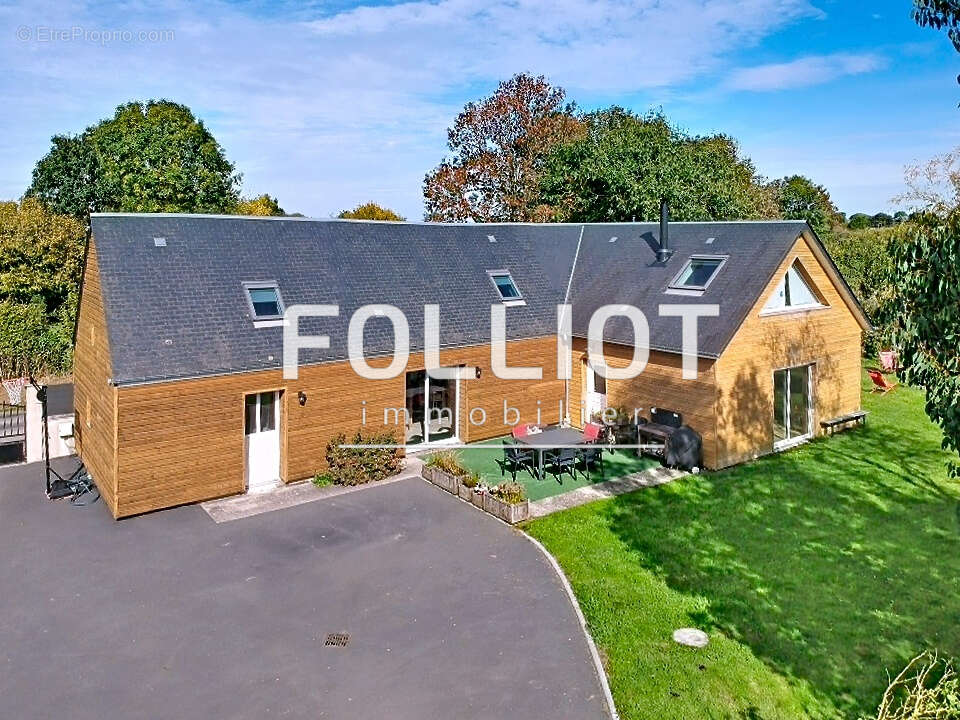 Maison à SAINT-AMAND