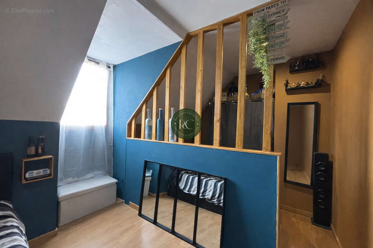 Maison à CRIMOLOIS