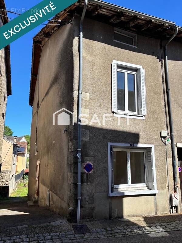 Photo 1 - Maison à SAINT-LEONARD-DE-NOBLAT