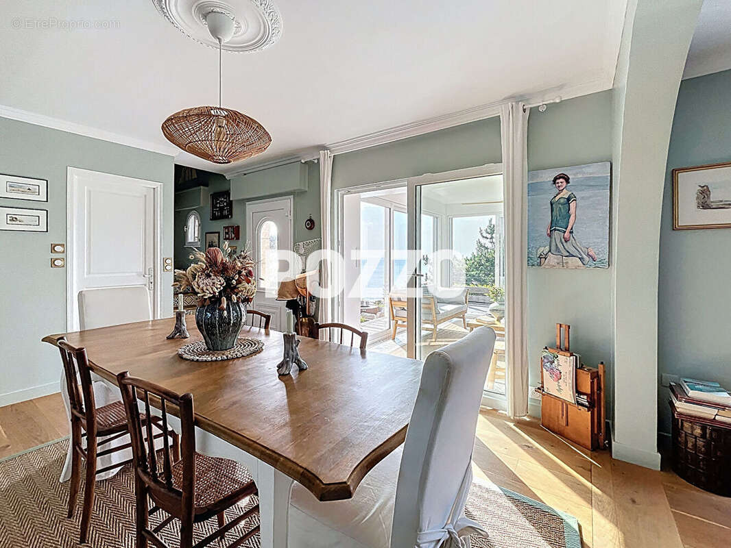 Maison à SAINT-PAIR-SUR-MER