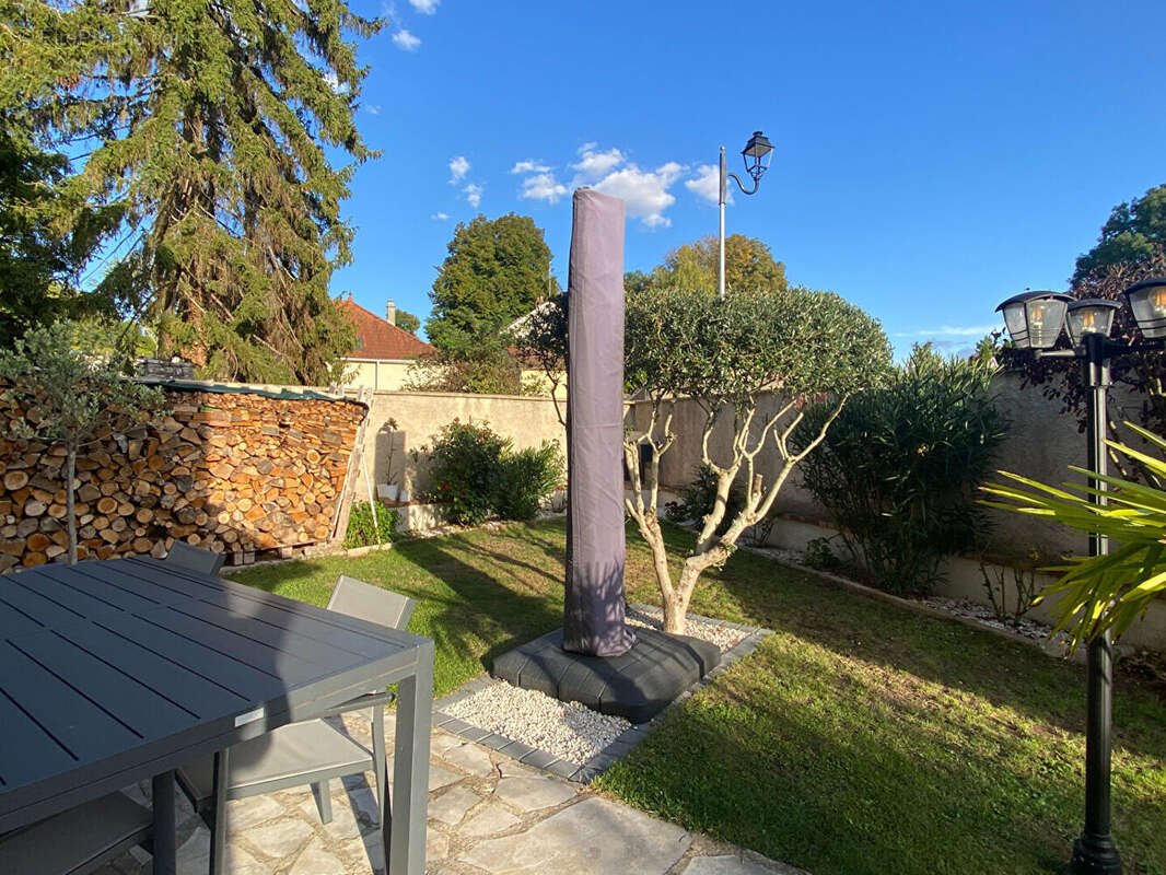 Maison à GUITRANCOURT