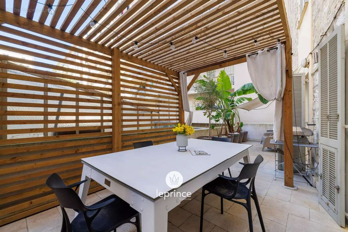 Appartement à NICE