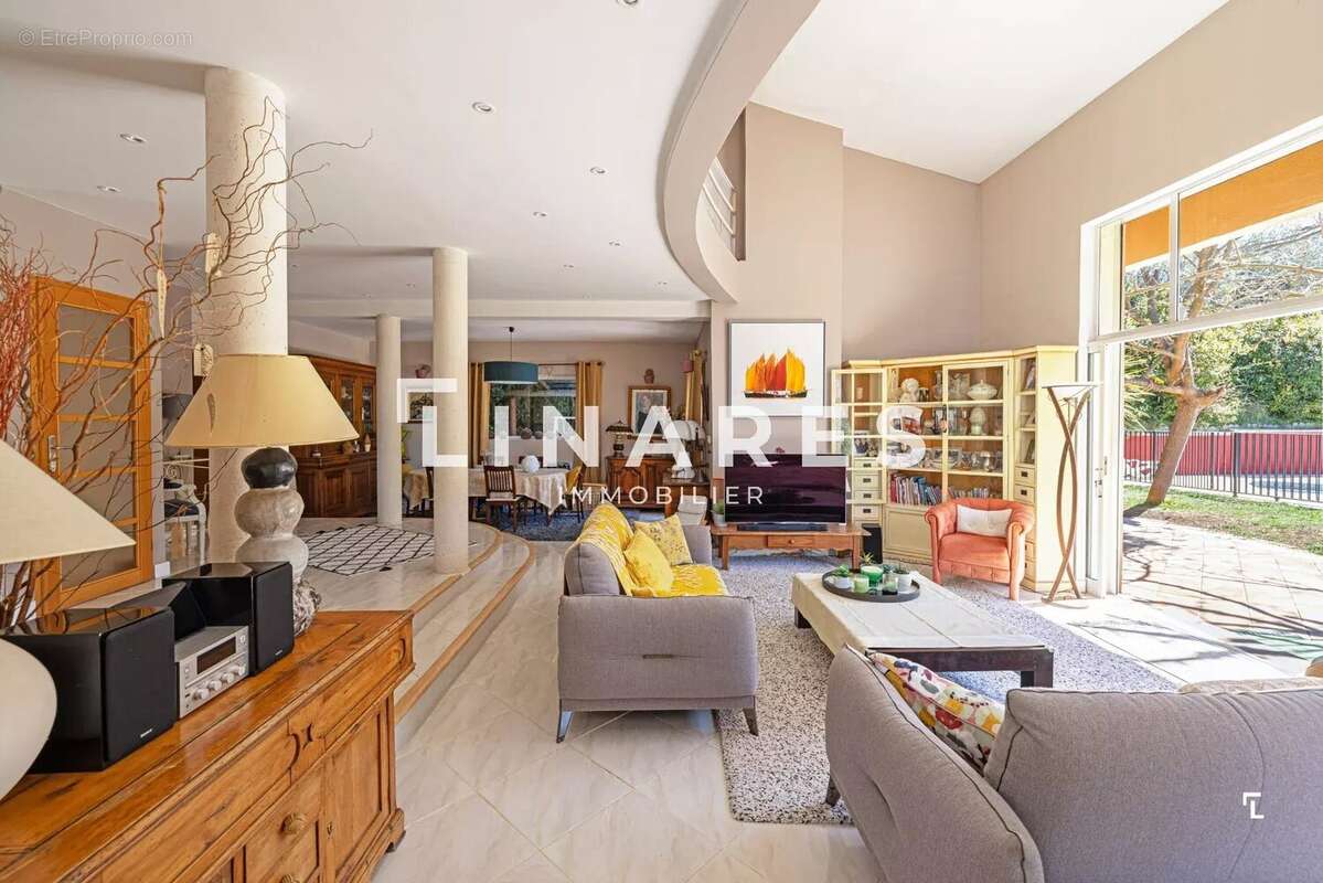 Maison à MARSEILLE-11E