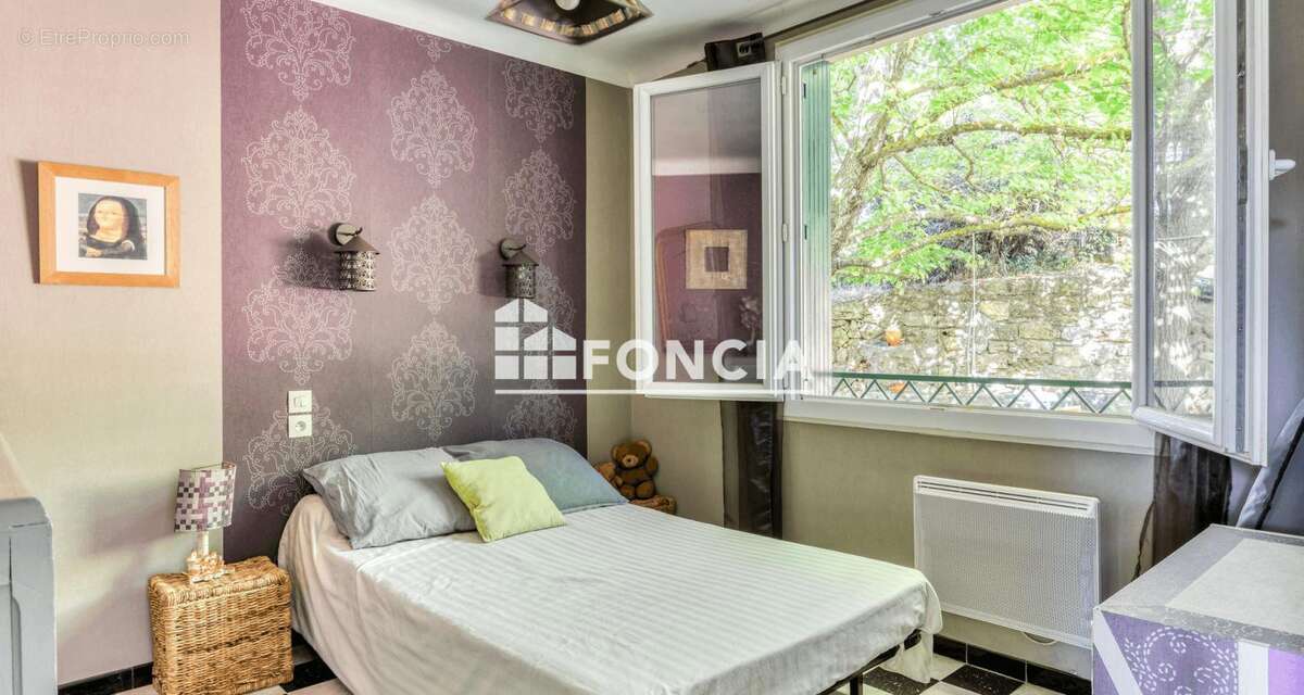 Maison à SAINT-JEAN-DE-BARROU