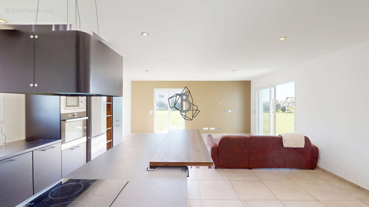 Maison 2022 - T4 - SERENAC - photo 2