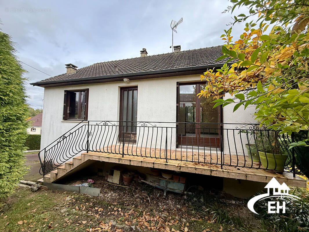 Maison à L&#039;AIGLE