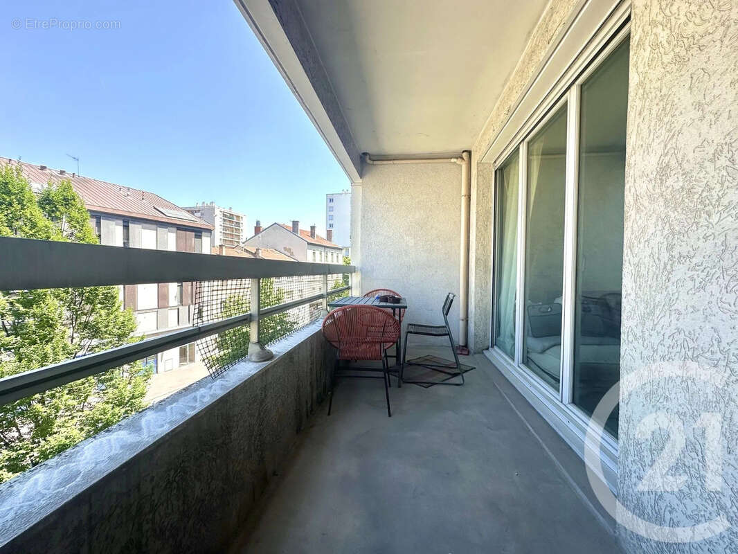 Appartement à VILLEURBANNE