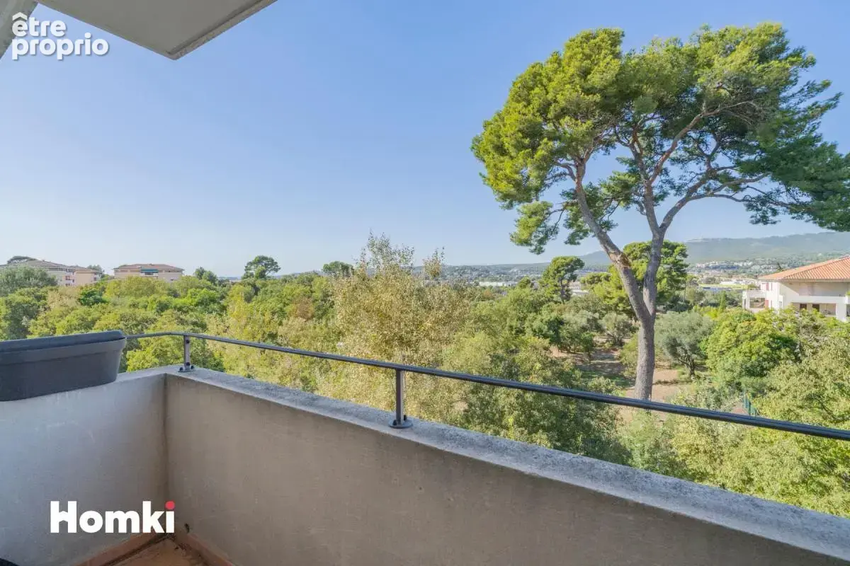Appartement T4 de 81 m² à Marseille 13013, Rue Robert de Roux - photo 7