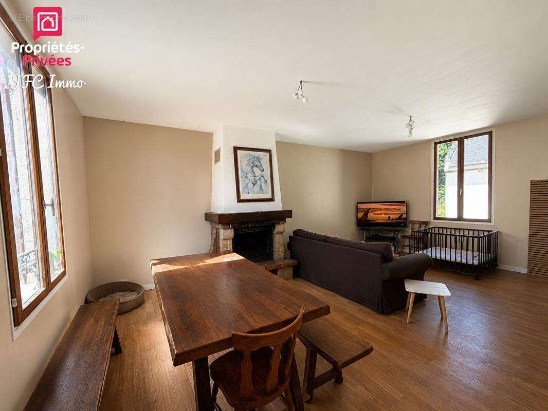 Maison Laversine 7 pièce(s) 140 m2 + dépendances - photo 4