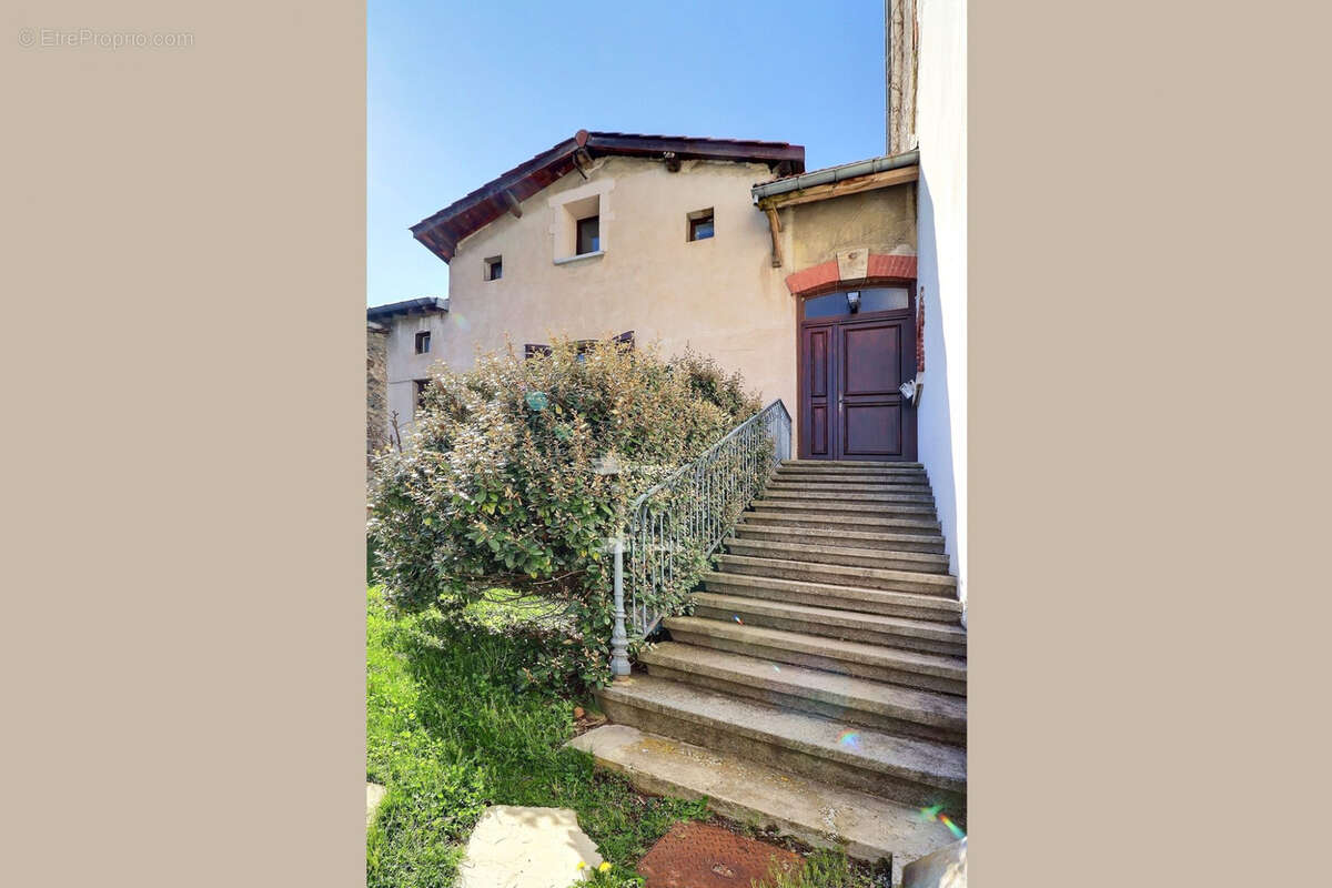 Maison à ECHALAS