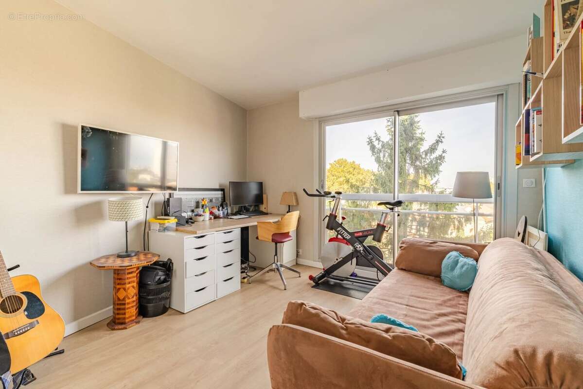 Appartement à CHEVILLY-LARUE