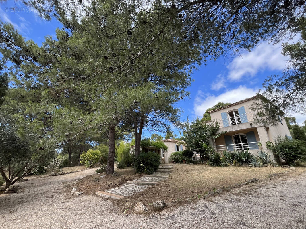 Maison à LEZIGNAN-CORBIERES