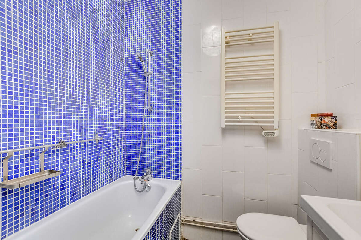 Appartement à PARIS-20E