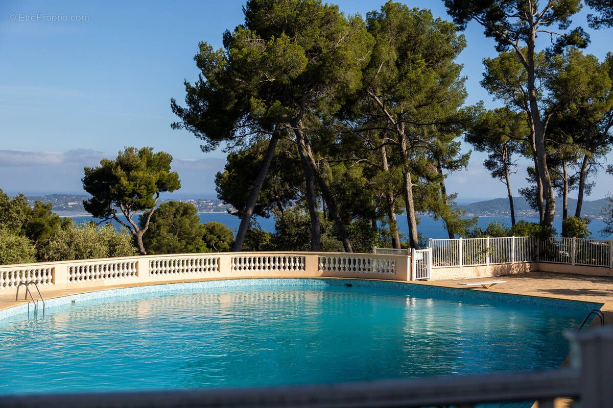 Appartement à HYERES