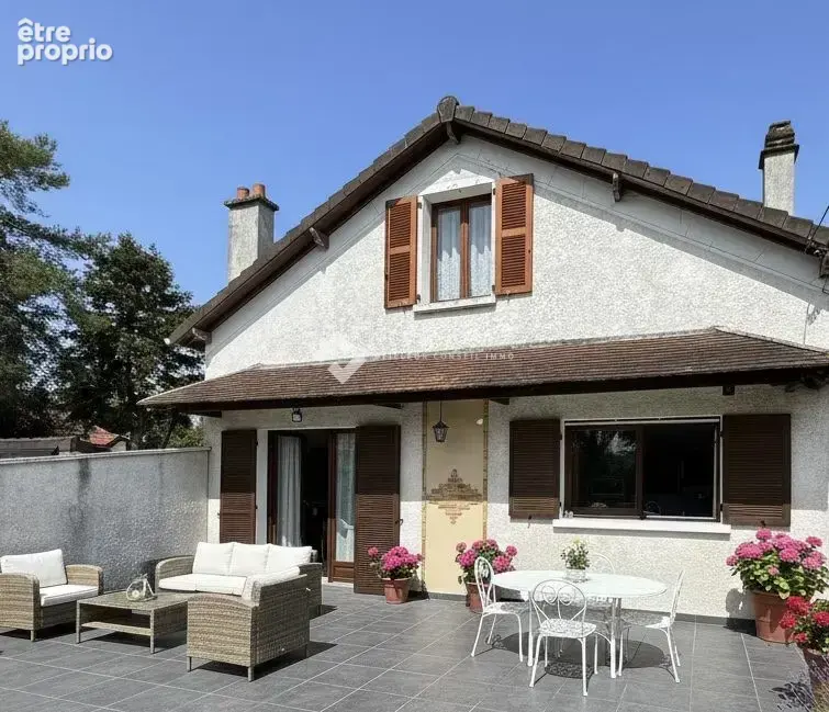 Maison à DAMPMART