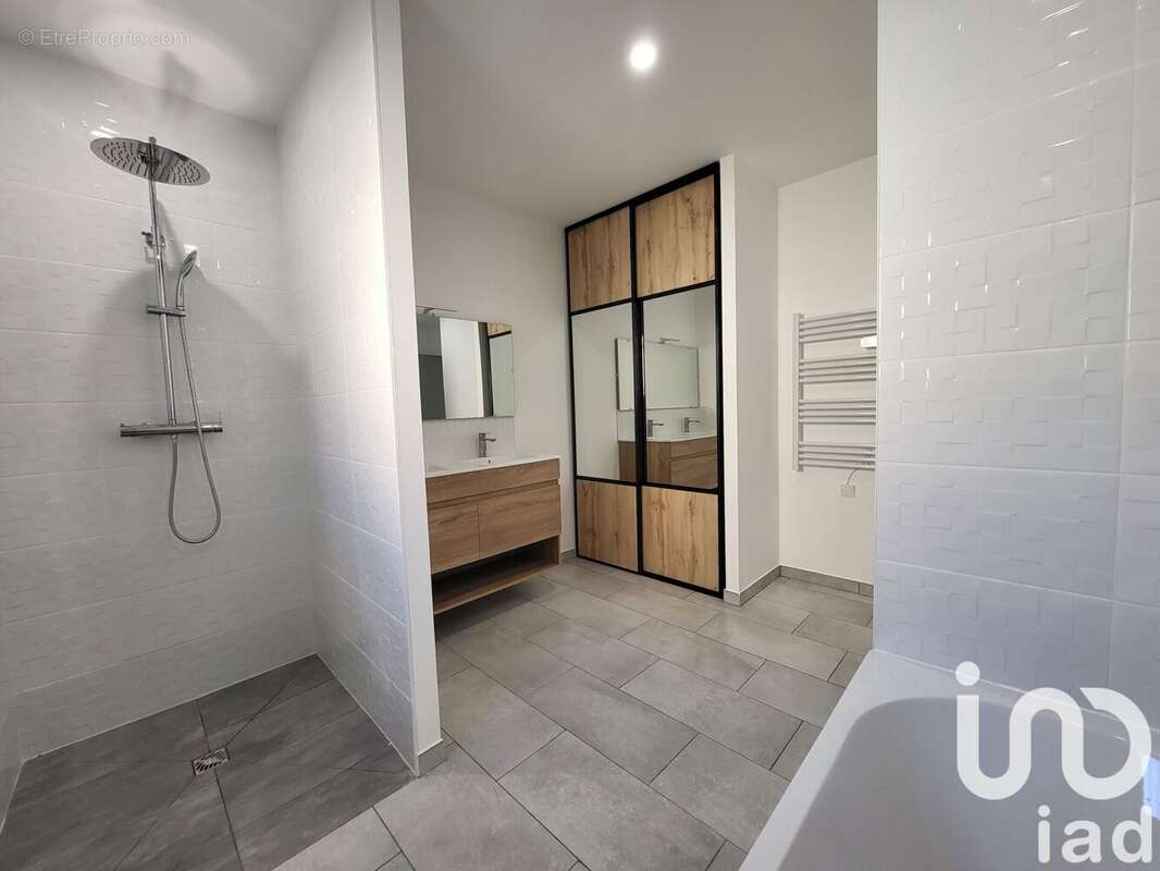 Photo 8 - Maison à ROUBIA