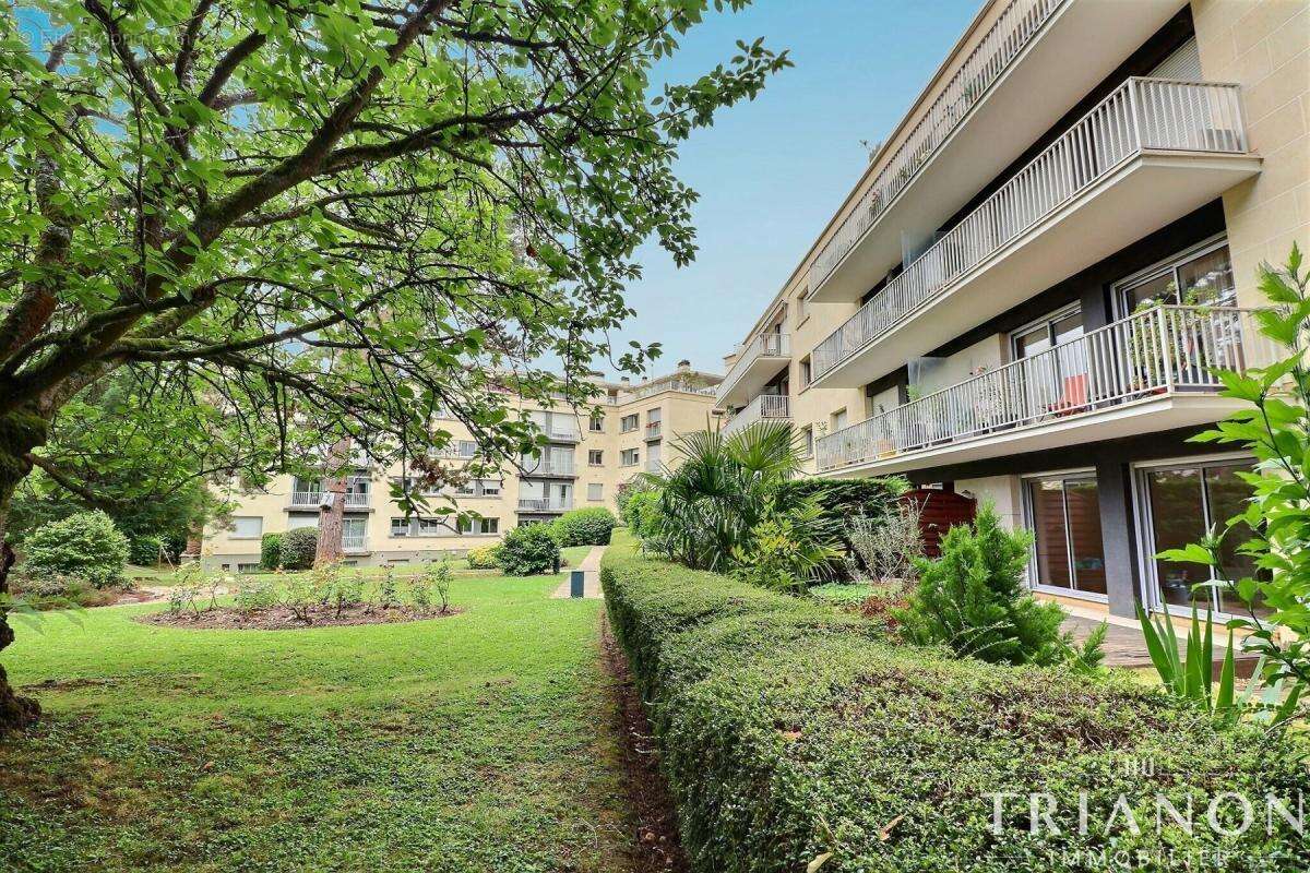 Exclusivite -  appartement t4 en rez-de-jardin - photo 3