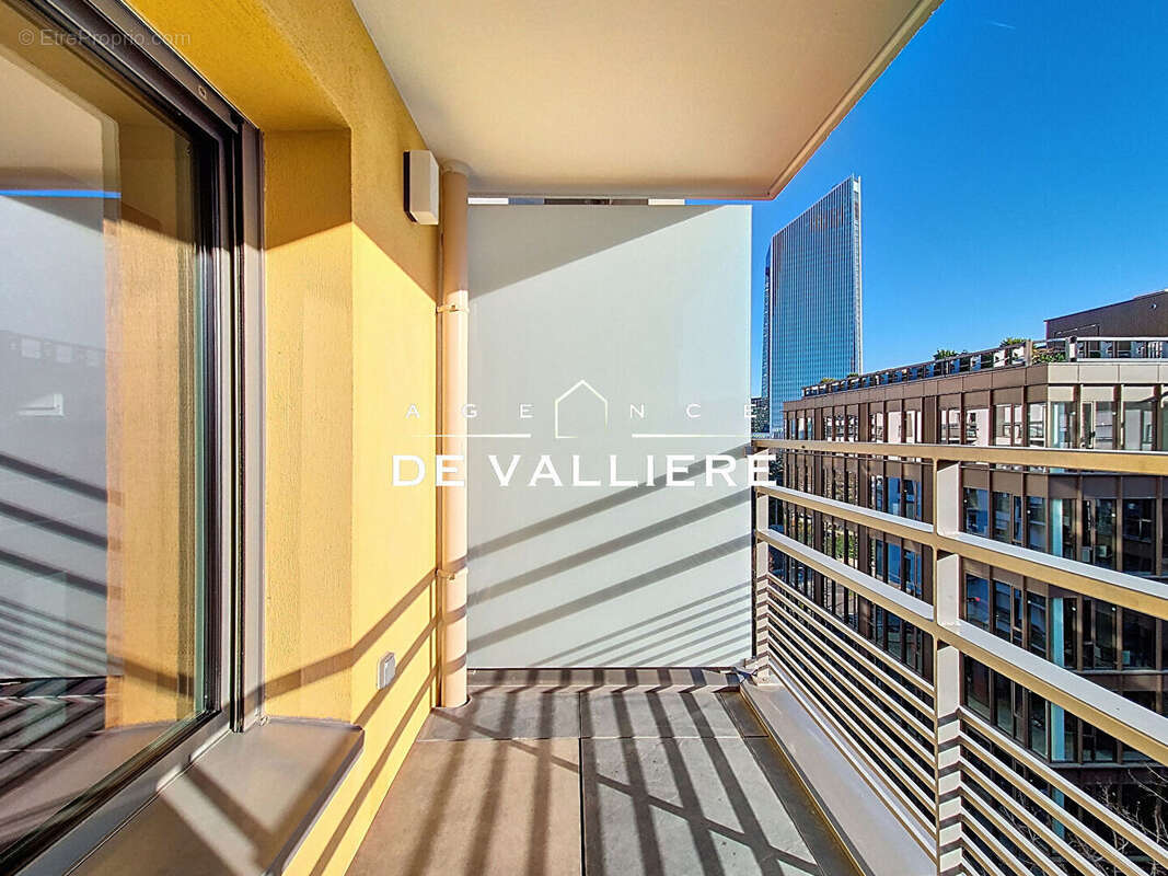 Appartement à NANTERRE