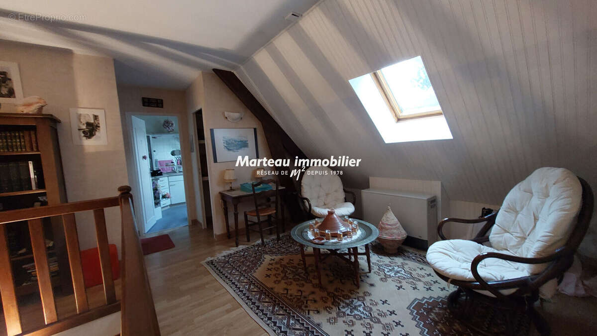 Maison à YVRE-L'EVEQUE