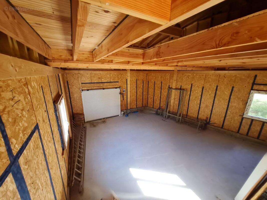 Maison à BIZE-MINERVOIS