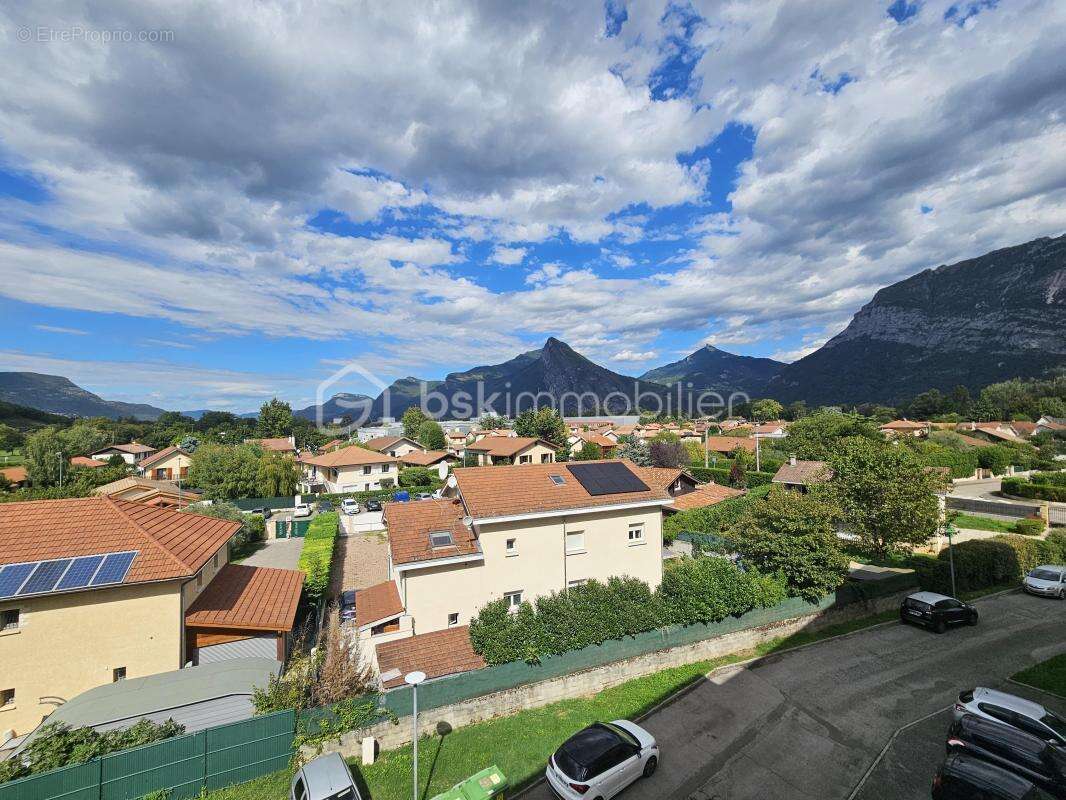 Appartement à SASSENAGE