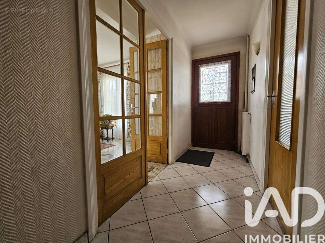 Photo 3 - Maison à CHAUMES-EN-BRIE